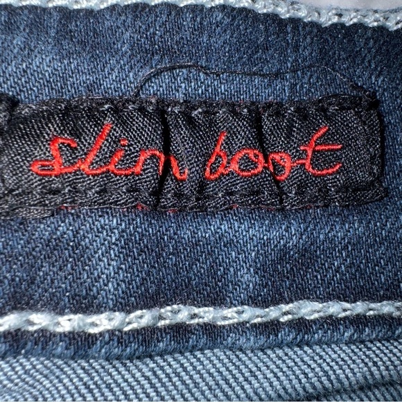 Earl Women’s Denim Jeans SZ 20W Fancy Back Pockets Faded Whiskering Wide Leg - Picture 6 of 8